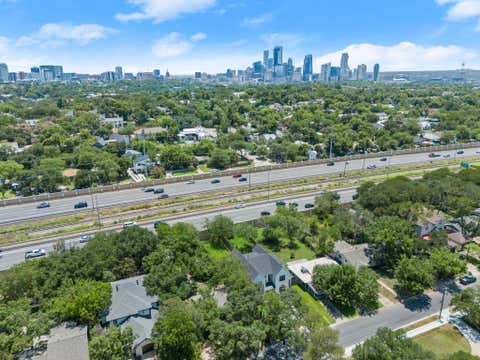 Tiny photo for 2005 Winsted LN #B, Austin, TX 78703 (MLS # 2367159)