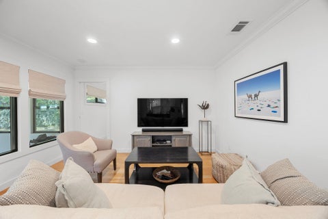 Tiny photo for 5704 Trailridge DR, Austin, TX 78731 (MLS # 1102386)