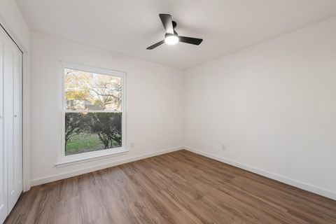 Tiny photo for 2311 Sheri Oak LN, Austin, TX 78748 (MLS # 2570219)