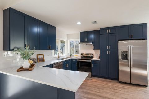 Tiny photo for 2311 Sheri Oak LN, Austin, TX 78748 (MLS # 2570219)