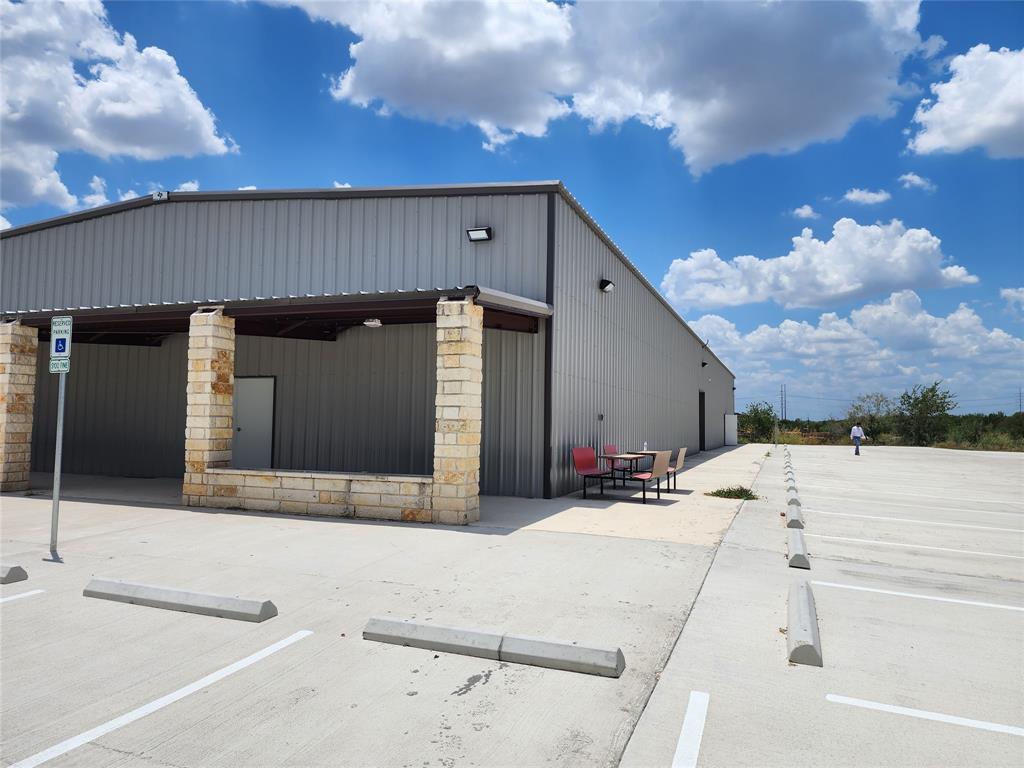 4090 Williamson RD