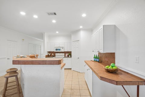 Tiny photo for 20609 Bridal Path RD, Lago Vista, TX 78645 (MLS # 5023538)