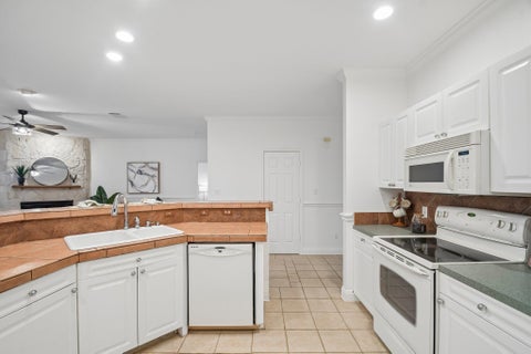 Tiny photo for 20609 Bridal Path RD, Lago Vista, TX 78645 (MLS # 5023538)