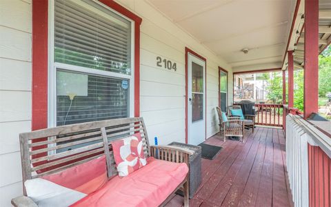 Tiny photo for 2104 New York Ave, Austin, TX 78702 (MLS # 5482844)