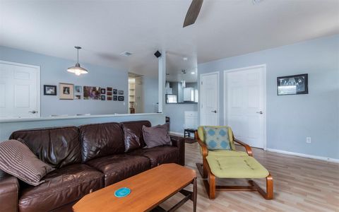 Tiny photo for 2104 New York Ave, Austin, TX 78702 (MLS # 5482844)