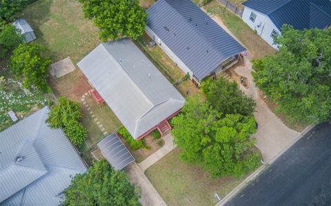 Tiny photo for 2104 New York Ave, Austin, TX 78702 (MLS # 5482844)