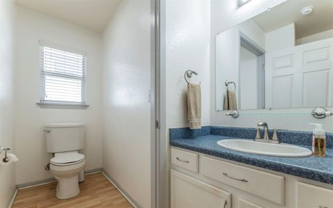Tiny photo for 2104 New York Ave, Austin, TX 78702 (MLS # 5482844)