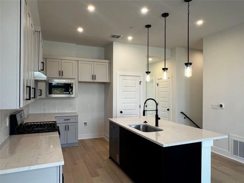 Tiny photo for 200 W 56th ST #2104, Austin, TX 78751 (MLS # 6736928)