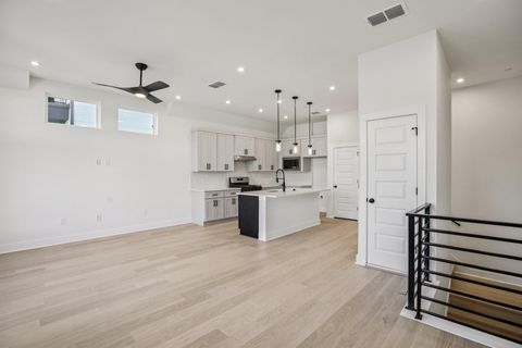 Tiny photo for 200 W 56th ST #2104, Austin, TX 78751 (MLS # 6736928)