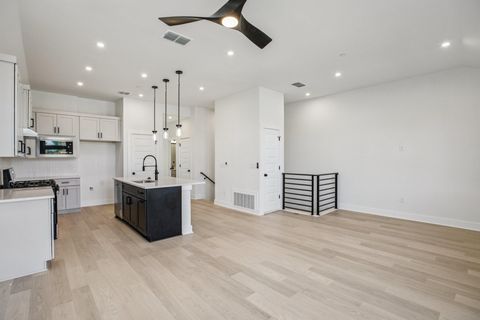 Tiny photo for 200 W 56th ST #2104, Austin, TX 78751 (MLS # 6736928)