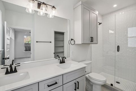 Tiny photo for 200 W 56th ST #2104, Austin, TX 78751 (MLS # 6736928)