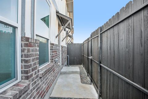Tiny photo for 200 W 56th ST #2104, Austin, TX 78751 (MLS # 6736928)