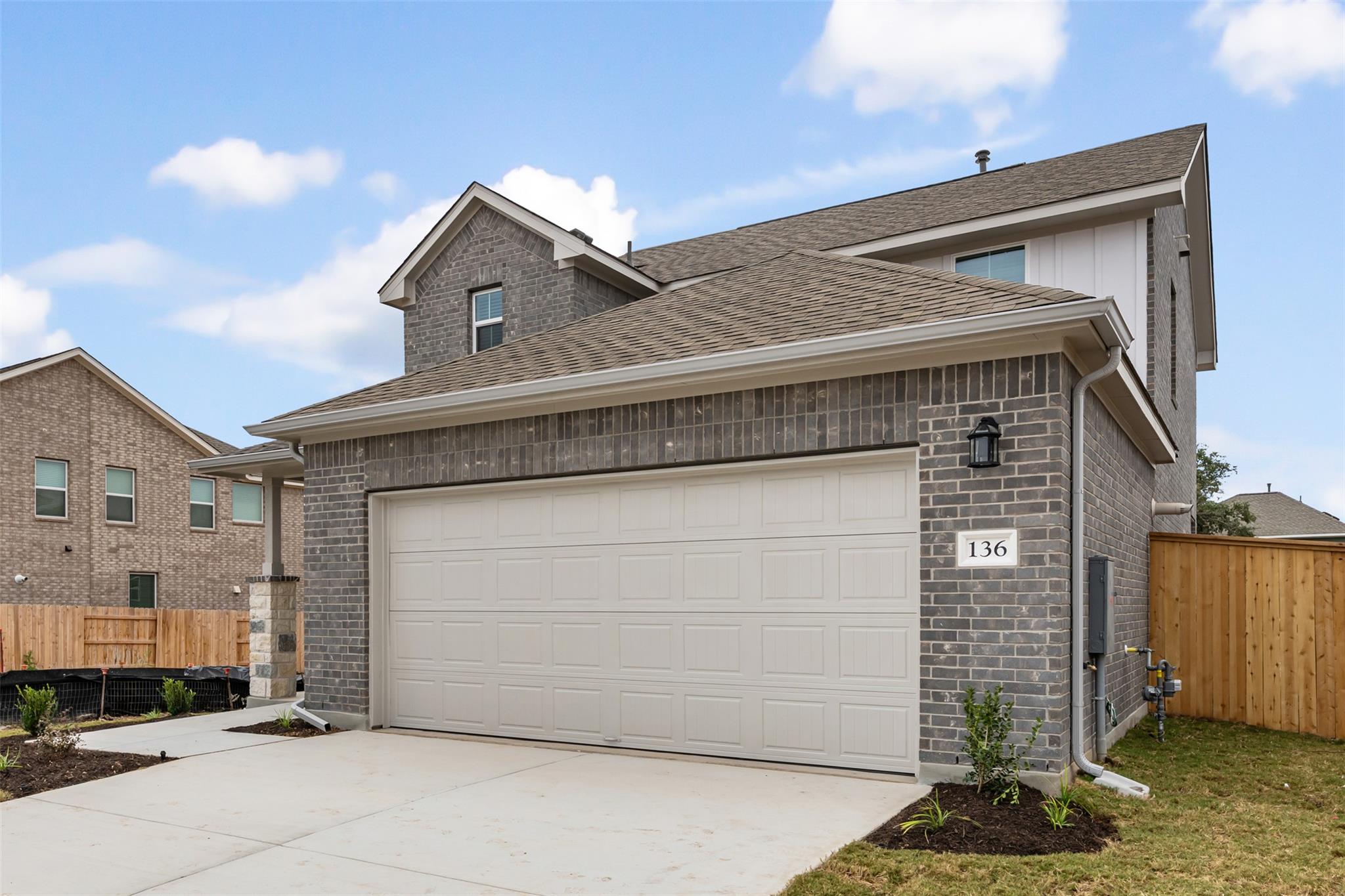 136 Knockout Rose DR