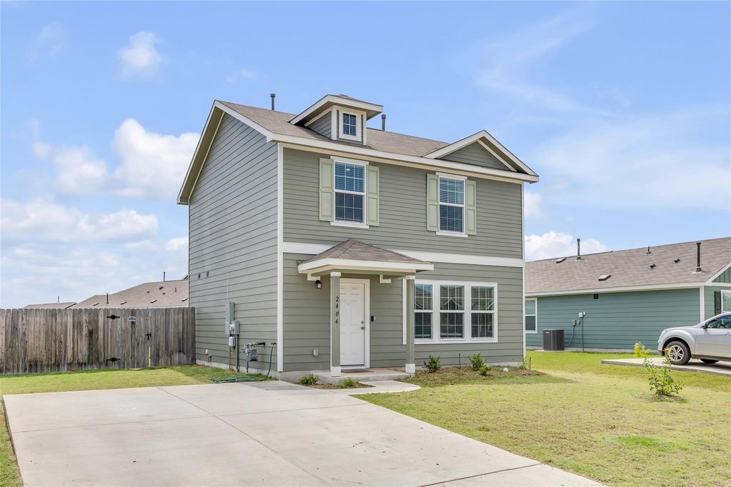 Photo of 2406 Windrow LN, Lockhart, TX 78644 (MLS # 2924482)