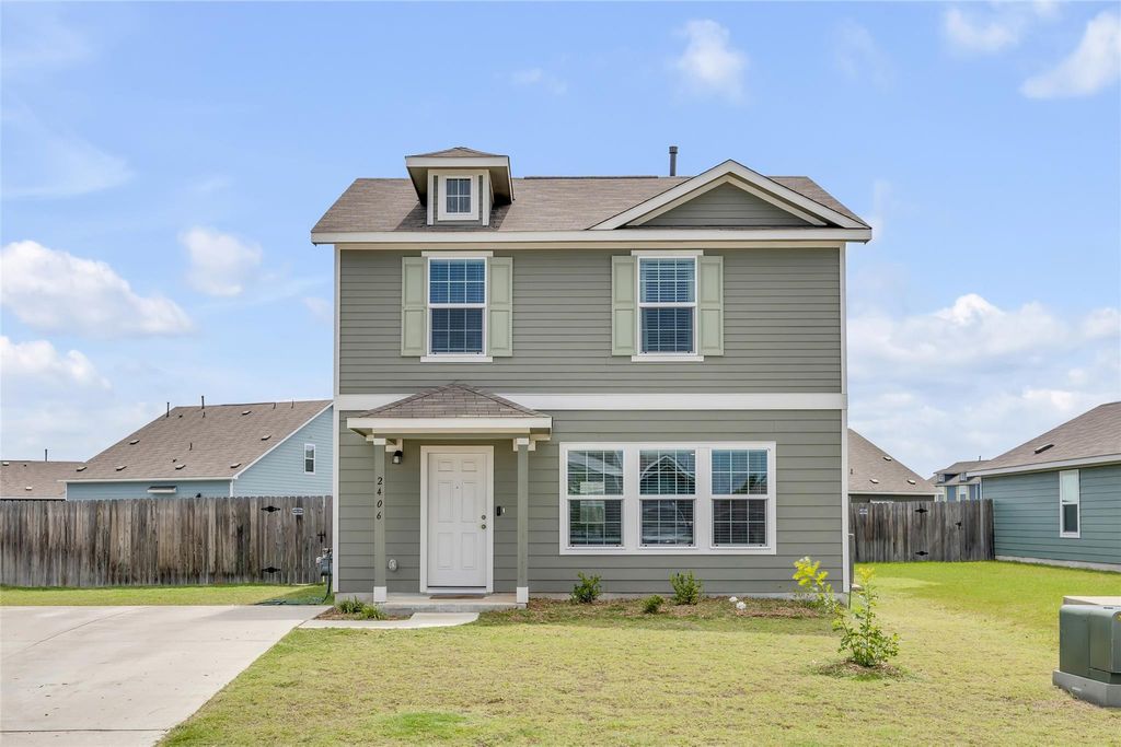 Photo of 2406 Windrow LN, Lockhart, TX 78644 (MLS # 2924482)
