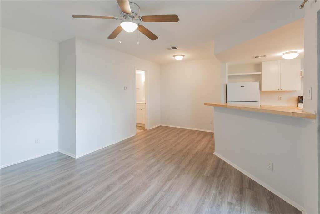 Photo of 2500 Burleson RD #614, Austin, TX 78741 (MLS # 6253048)
