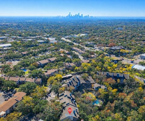 Photo of 8200 Neely DR #219, Austin, TX 78759 (MLS # 6310472)