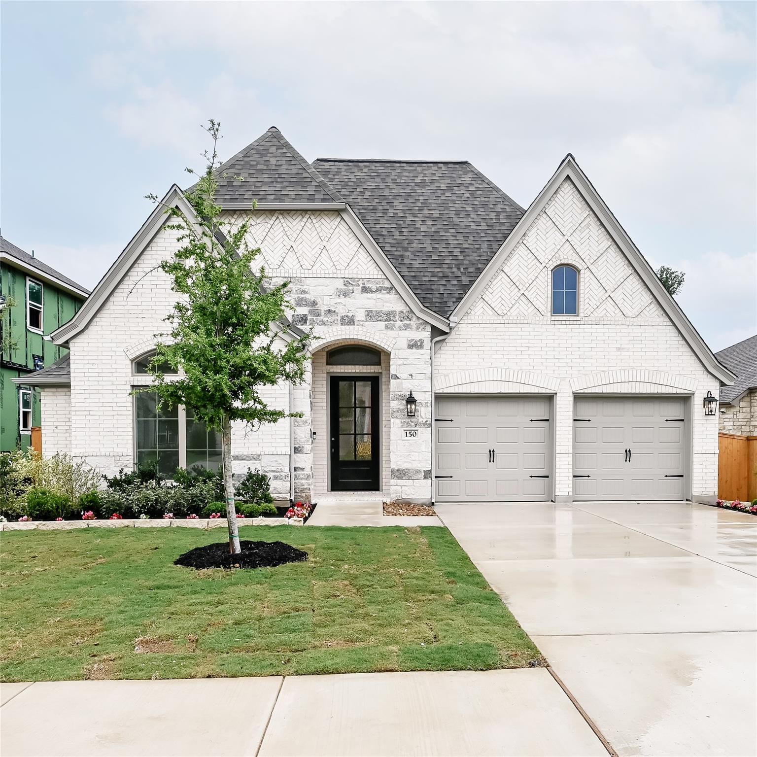 150 Lily Pad LN