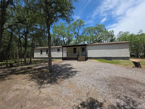 184 Oak Forest CT Cedar Creek TX 78612