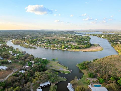 Photo of 1407 County Road 311 RD, Horseshoe Bay, TX 78657 (MLS # 7960596)