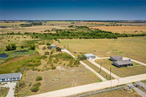 375 County Road 497 Taylor TX 76574