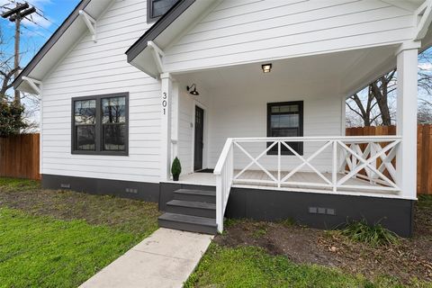 A home in Taylor