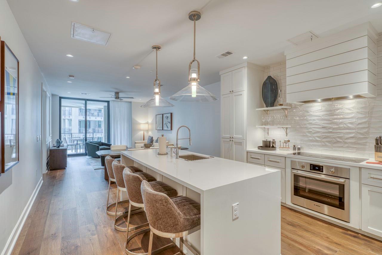 90 Island DR 7303