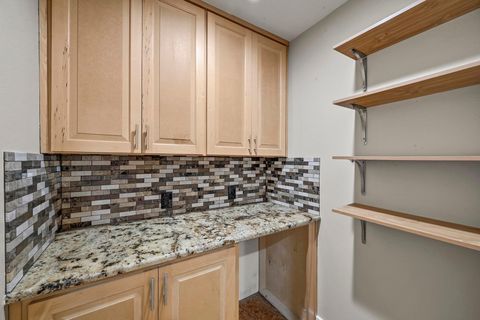 Tiny photo for 2204 Spring Creek DR, Austin, TX 78704 (MLS # 3435826)