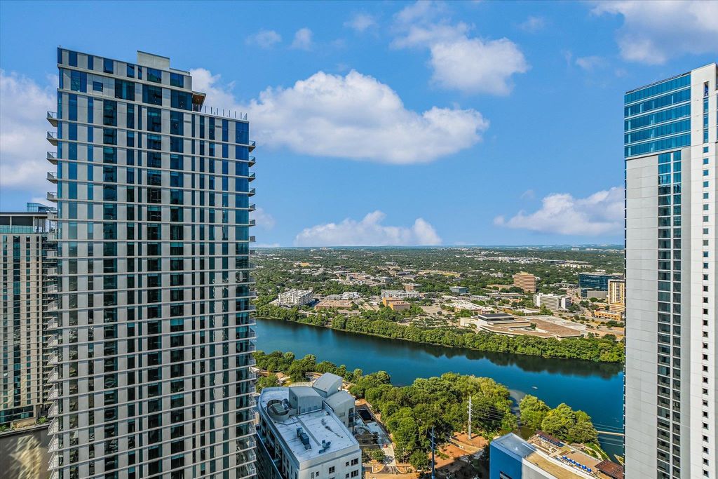 Photo of 610 Davis ST #3801, Austin, TX 78701 (MLS # 1037217)