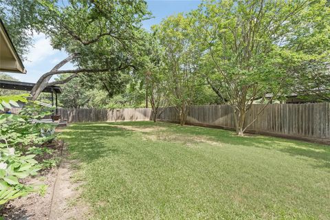 Tiny photo for 2502 Spring Creek DR, Austin, TX 78704 (MLS # 3513687)