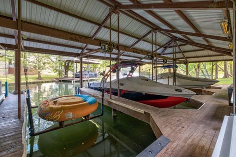 Tiny photo for 2705 Island Ledge CV, Austin, TX 78746 (MLS # 9097741)