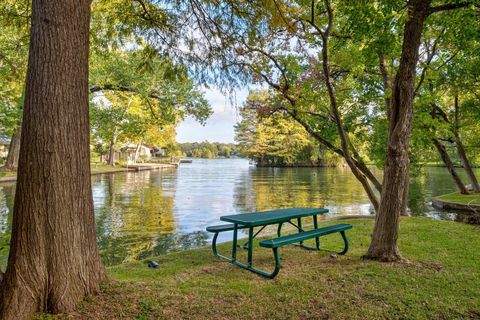 Tiny photo for 2705 Island Ledge CV, Austin, TX 78746 (MLS # 9097741)