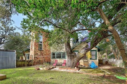 Photo of 1305 Lorrain ST, Austin, TX 78703 (MLS # 7781998)