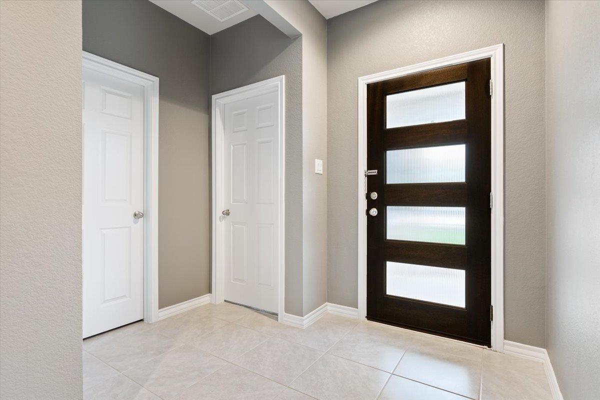 6740 Catania LOOP
