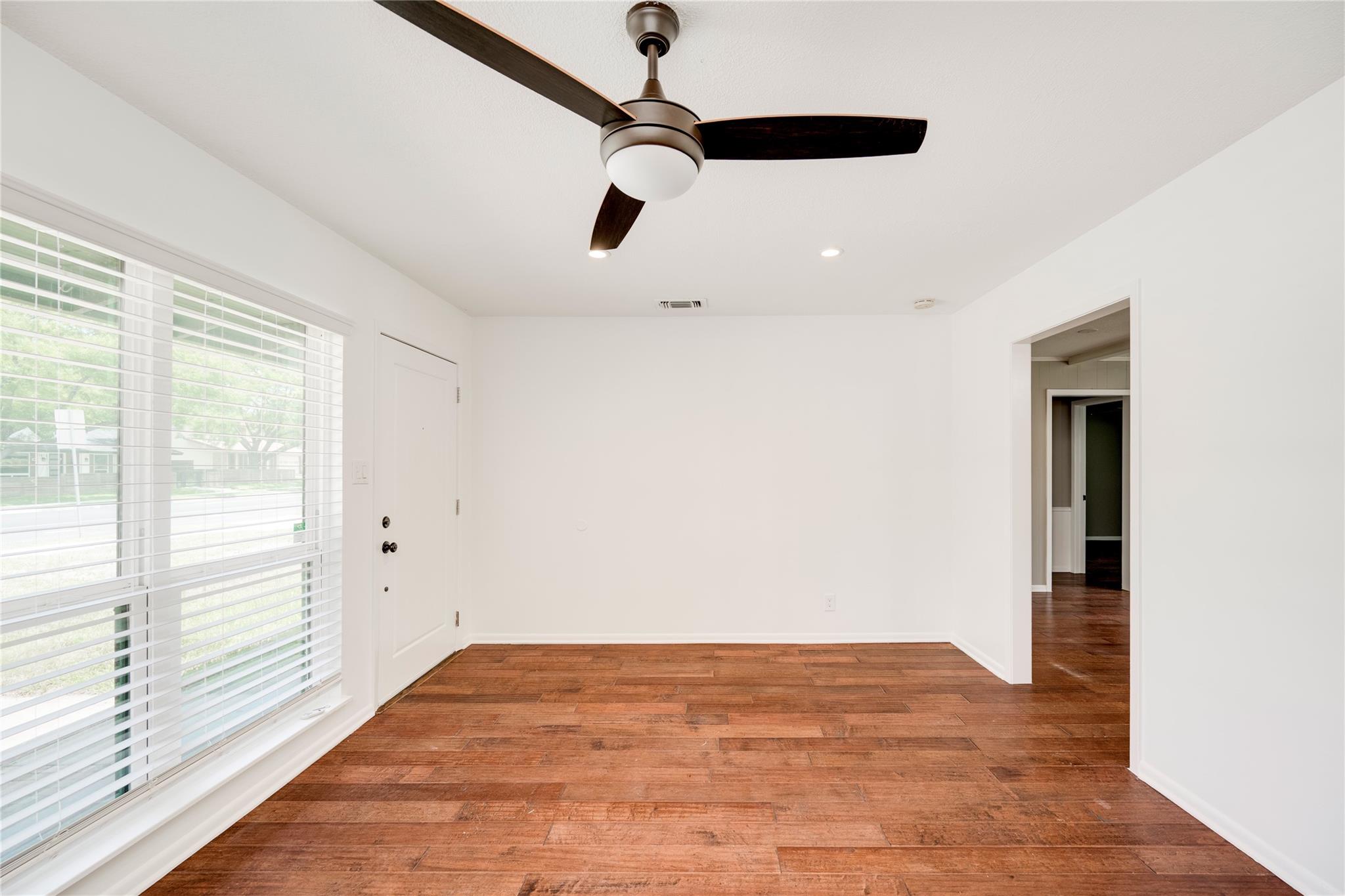 1813 Ohlen RD