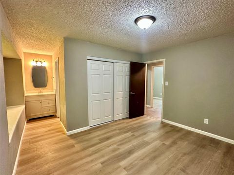 Tiny photo for 1206 S Trace DR, Austin, TX 78745 (MLS # 8313764)