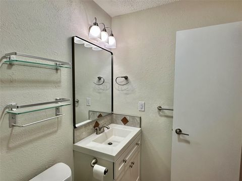 Tiny photo for 1206 S Trace DR, Austin, TX 78745 (MLS # 8313764)