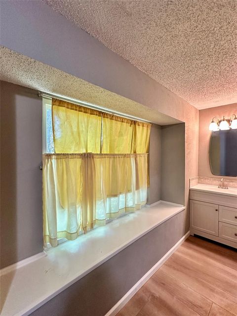 Tiny photo for 1206 S Trace DR, Austin, TX 78745 (MLS # 8313764)