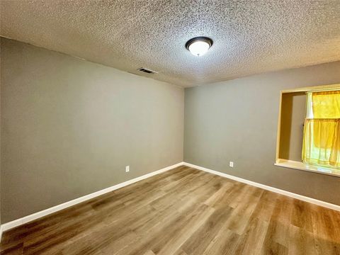 Tiny photo for 1206 S Trace DR, Austin, TX 78745 (MLS # 8313764)