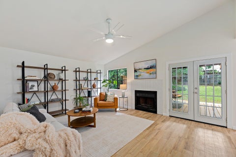 Photo of 11837 Shropshire BLVD, Austin, TX 78753 (MLS # 7639481)