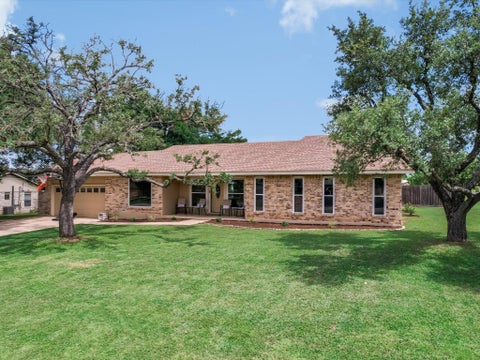 Photo of 1433 Windcrest DR, Round Rock, TX 78664 (MLS # 2090229)
