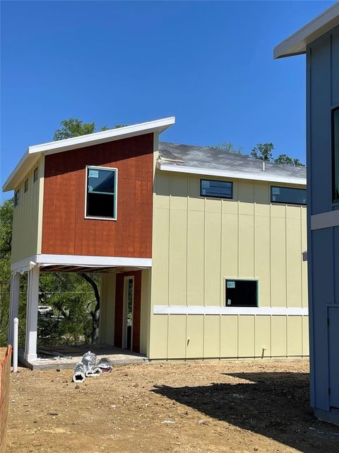 2608 Bristol DR B Austin TX 78723