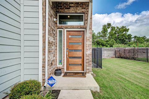 Tiny photo for 6006 Rubicon RUN, Austin, TX 78745 (MLS # 2809420)