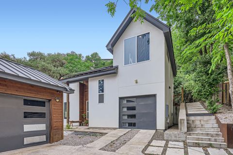 2812 Oak Springs DR 2 Austin TX 78702
