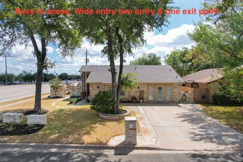 Tiny photo for 6601 VOUGEOT DR, Austin, TX 78744 (MLS # 4220417)