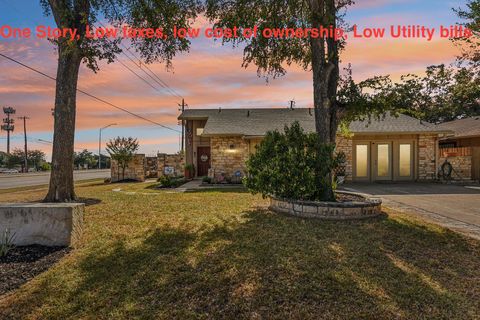 Tiny photo for 6601 VOUGEOT DR, Austin, TX 78744 (MLS # 4220417)