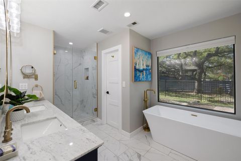 Tiny photo for 105 Palos Verdes DR, Lakeway, TX 78734 (MLS # 3831932)