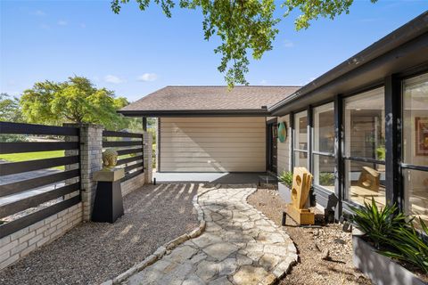 Tiny photo for 105 Palos Verdes DR, Lakeway, TX 78734 (MLS # 3831932)