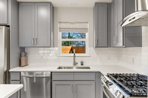 Tiny photo for 8001 Camden DR, Austin, TX 78757 (MLS # 3436991)