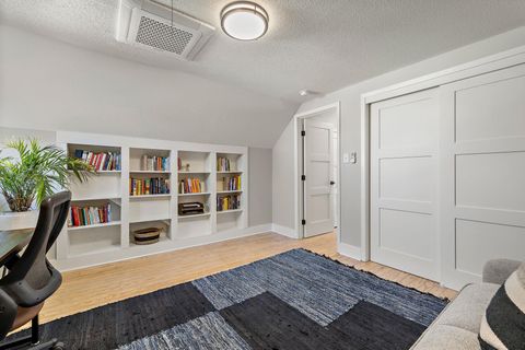 Tiny photo for 8001 Camden DR, Austin, TX 78757 (MLS # 3436991)